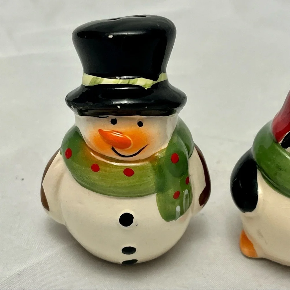 Whimsical Winter Snowman & Penguin Salt/Pepper Shakers, Rubber Stoppers, Vintage